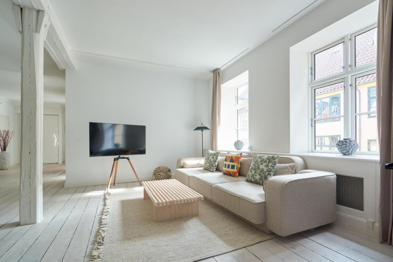 Spacious Flat Centrally Located In Cph'S Old Town Leilighet København Eksteriør bilde